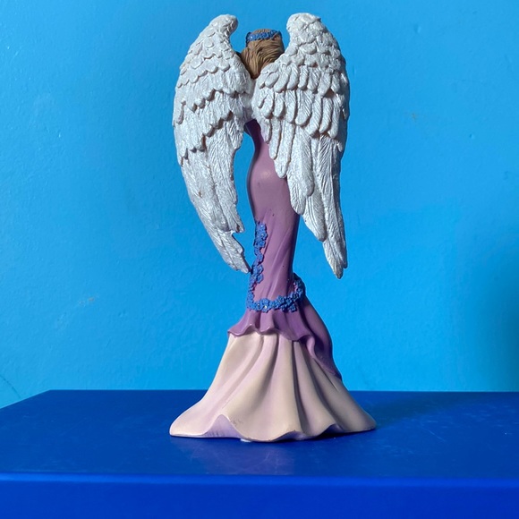 Thomas Kinkade Angel of Caring No. 4.824C - Picture 3 of 4